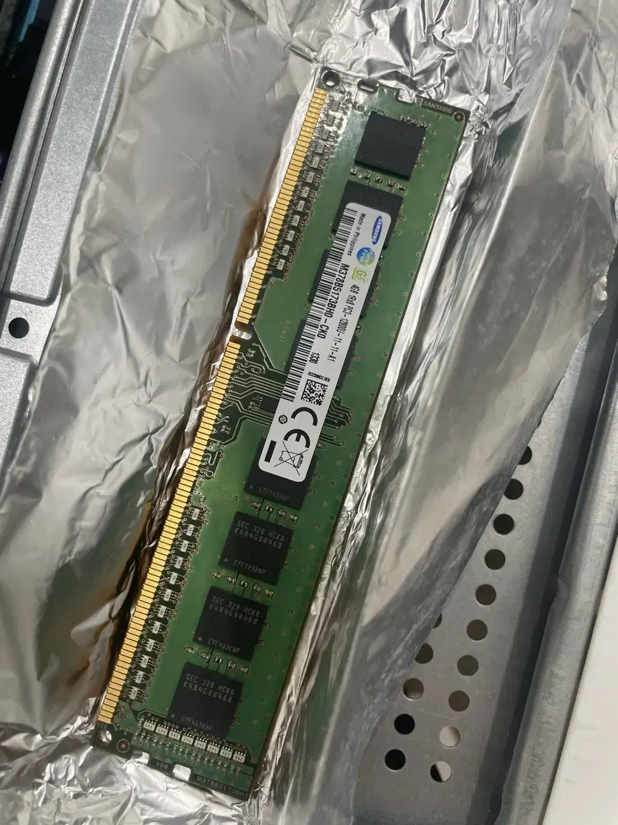 RAM 4GB * 2